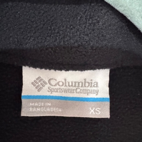 Columbia Black Vest in XS - Picture 3 of 10